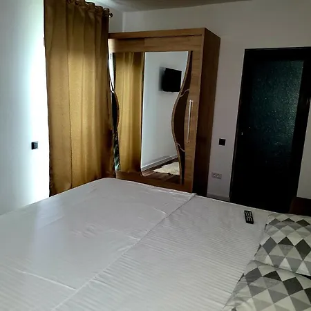 Nut Villa Năvodari