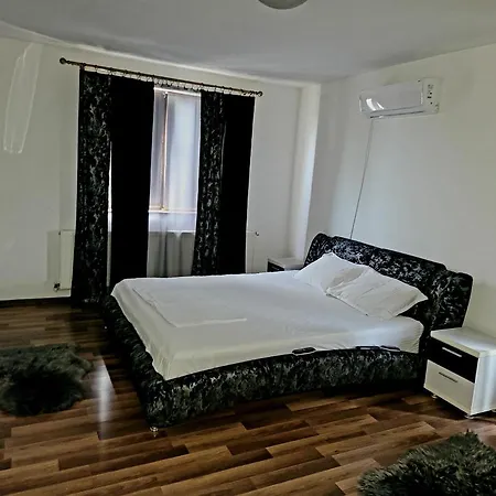 Nut Villa