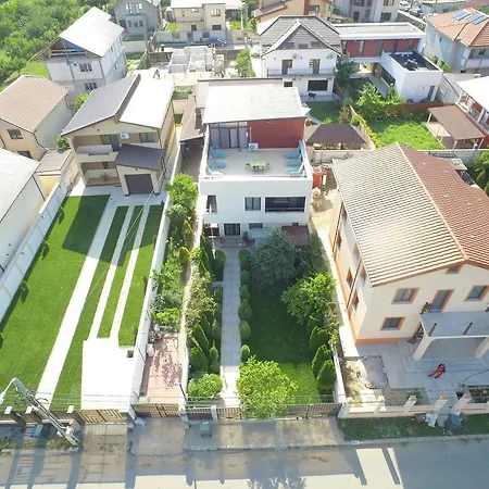 Villa Nut